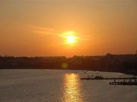 Lejlighedshotel Tuntas Altinkum