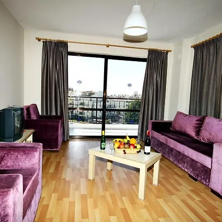 Tuntas Altinkum Hotel apartamentowy 3*