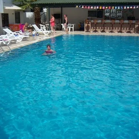 Apartahotel Tuntas Altinkum
